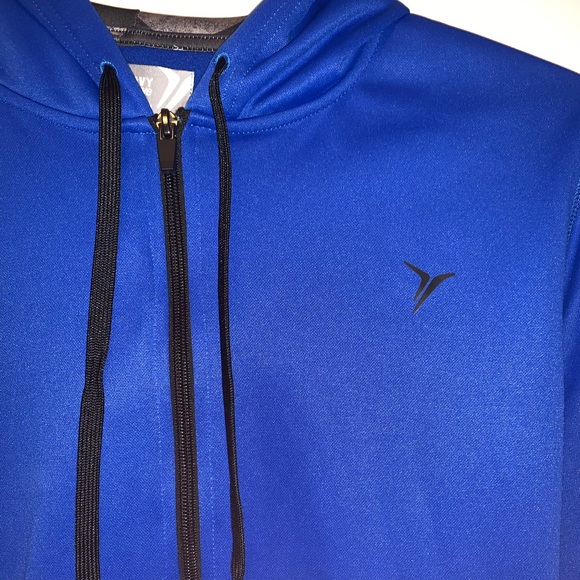 3 zip-up hoodies / jackets - Picture 5 of 12